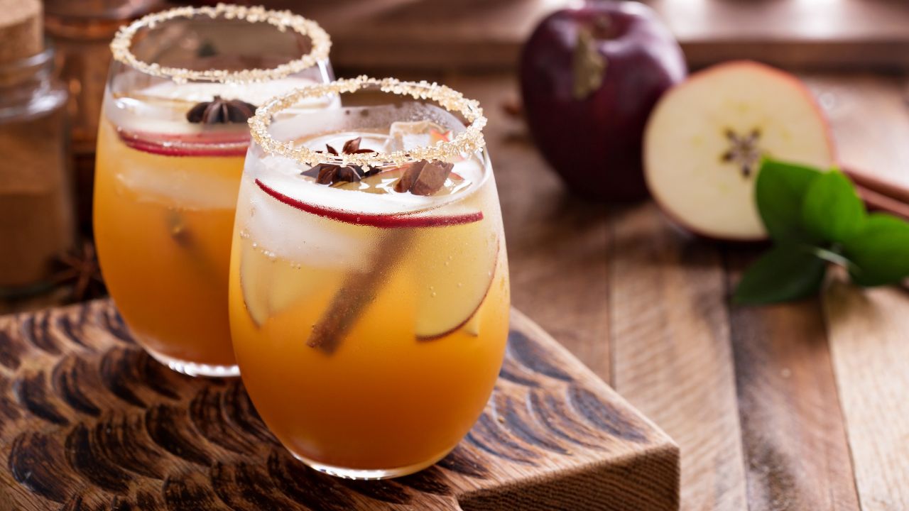 23 Of The Very Best Apple Cider Cocktails
