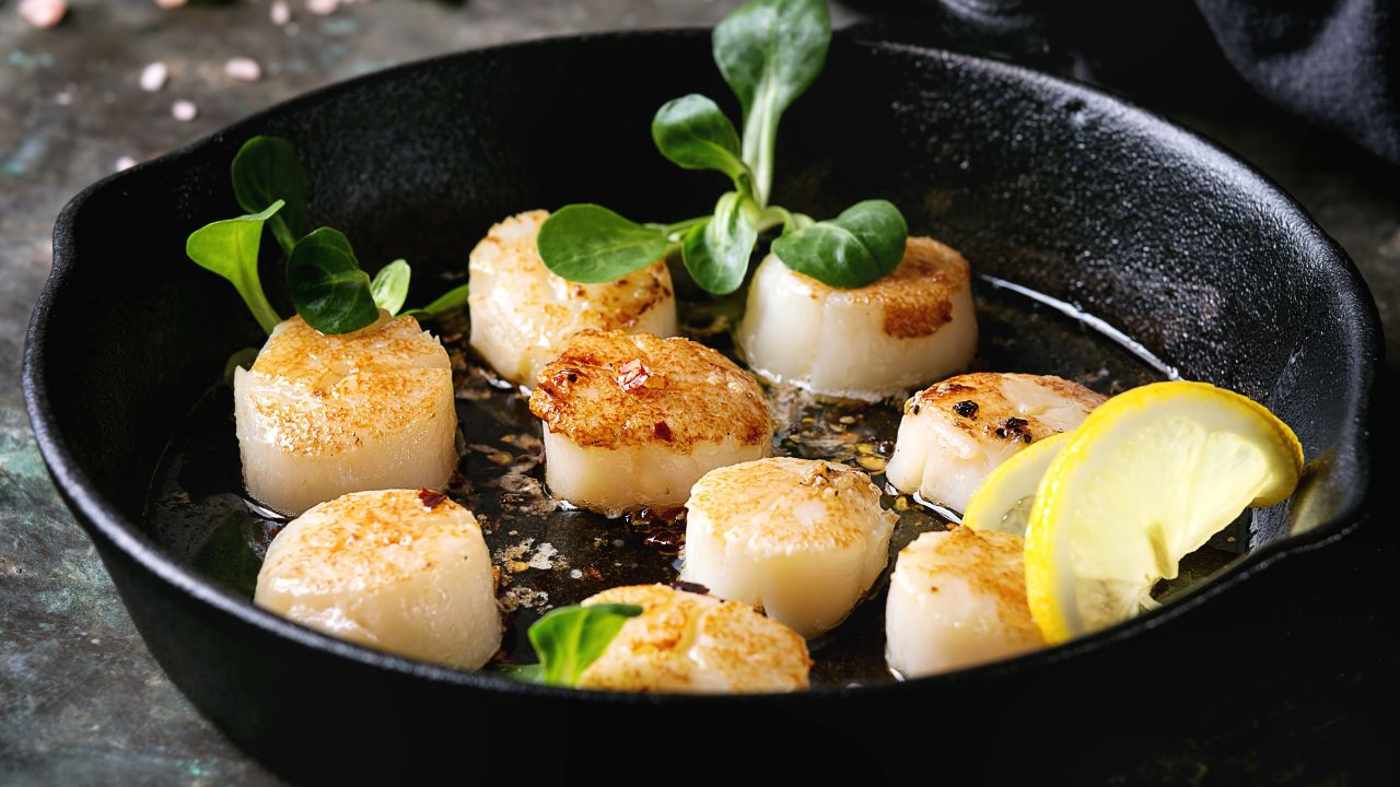 What Do Scallops Taste Like?